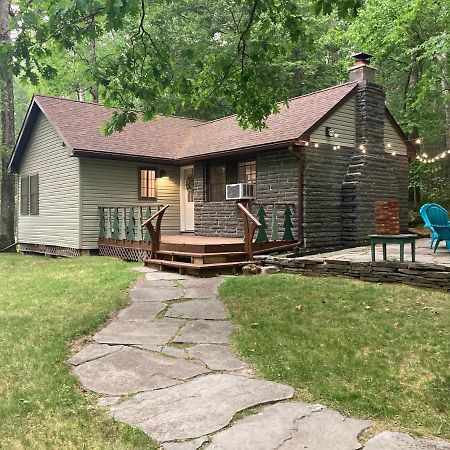 Peaceful Seasonal Wooded Cottage Close To Everything Tafton Kültér fotó